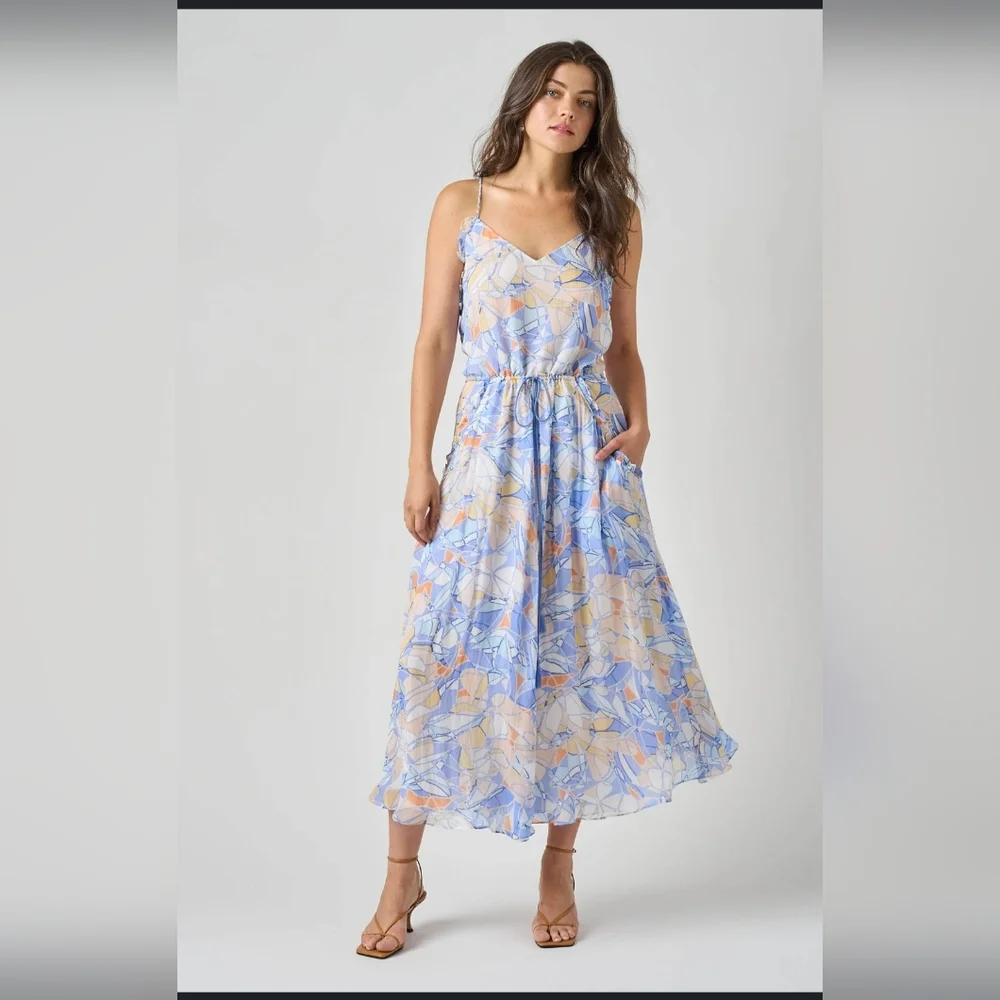 Dainty ruffles frame an airy chiffon maxi dress fashioned w Pockets Size Medium - Picture 1 of 9